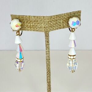 Vintage Faceted Glass Dangle Earrings Aurora Borealis White Clip On
